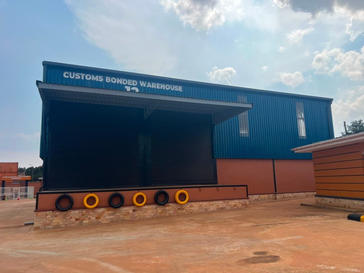 Customs bonded warehouse